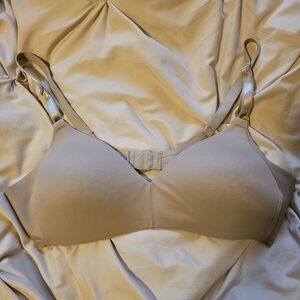 Warner's Tan Seamless Comfort Bra